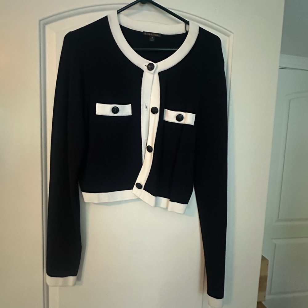Brooks Brothers Navy and White Sweater